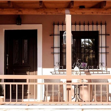 A Home Away From Home Tríkala Exterior foto